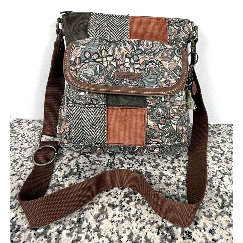 Sakroots Flap Front Crossbody Sienna Spirit Desert Patchwork Bag Owl Charm